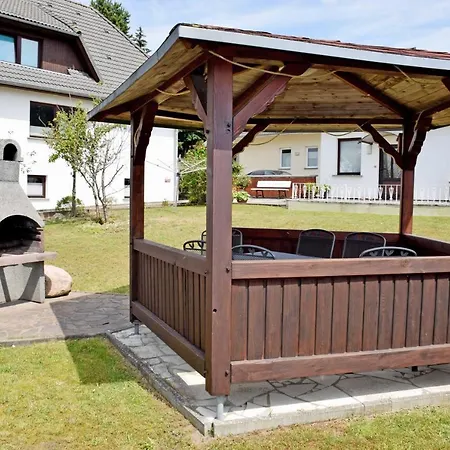 Neu _ Am Sonnensteg Homestay Sellin (Rugen)